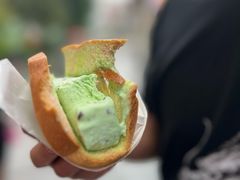 -詹爷爷乌节路街头冰淇淋