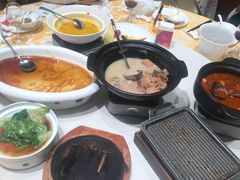 -湖北三五醇酒店·35年新楚菜