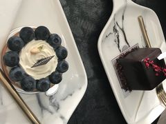 -UNI UNI(环亚凯瑟琳店)