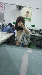 -镁连社·美联社