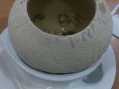 -满记甜品(巴黎春天宝山店)