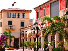 -佛罗伦萨小镇广佛名品奥特莱斯(疏港路店)