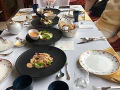 -东方滨江大酒店·滨江厅