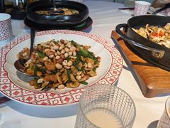 -谭厨中山传家菜.乳鸽.脆鲩鱼(华强北中航城店)