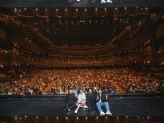 -交通银行前滩31演艺中心