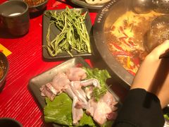 -谭鸭血老火锅(万象九宜城店)