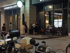 -星巴克(南翔五彩城店)