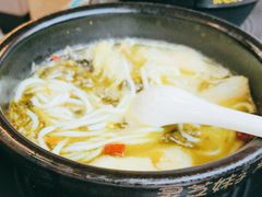 -灵芝妹子海鲜米线(香炉礁山姆店)