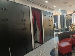 -TOP HAIR SALON