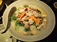 上汤番薯叶-大头虾越式风味餐厅(光明广场店)