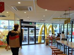 -麦当劳(宝龙店)