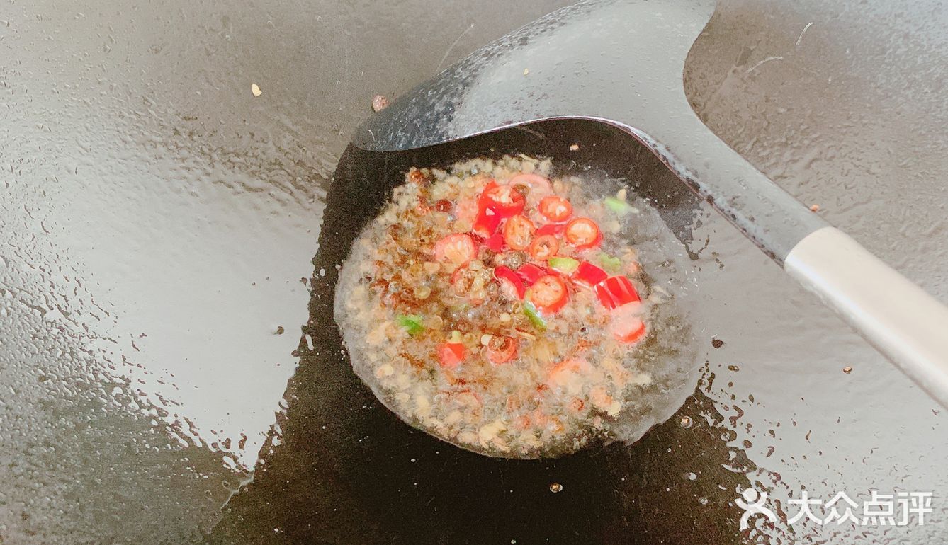 不用锡纸 一样在家烧麻辣花甲粉丝