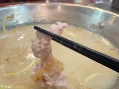 -老来福·非遗酸汤兔(凯旋路店)