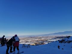 -丝绸之路山地度假区滑雪场
