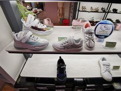 -百丽国际童鞋(泉屋百货店)