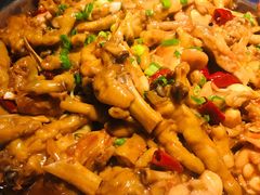 鸡爪煲-胖哥俩肉蟹煲(悦荟广场店)