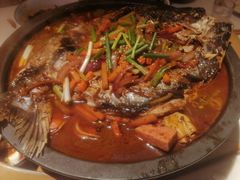 -鸣记脆皮烤鱼·海鲜烤鱼(三八广场店)
