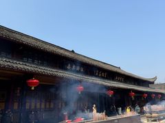 -峨眉山报国寺