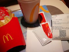 -麦当劳(洪山商场店)