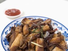 -噏耷茶档