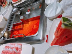 -海底捞火锅鲜切牛肉主题店(长寿路店)