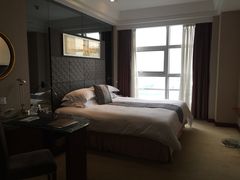 -天鹅湖大酒店