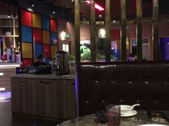 -三人行骨头王火锅(长寿店)