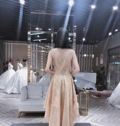 点击看大图 -Lady Jane高端婚纱礼服馆