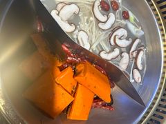 -欠火锅·水牛毛肚·团建聚餐·生日宴(何山路店)