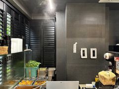 -CowCow其其·牛杂咖啡公司(六运店)