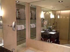 iphone_upload_pic-上海波特曼丽思卡尔顿酒店