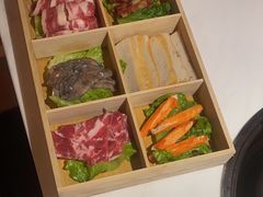 -喃喃椰·糟粕醋·椰子鸡火锅(七堡花园店)