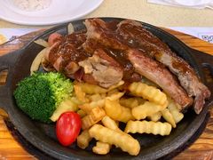 -香港新发烧腊茶餐厅(万象店)
