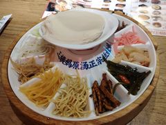 -怪噜范·老贵阳街头名小吃(鸿通城店)