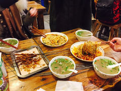 -大漠烤肉(盘旋路店)