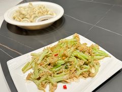 -五谷丰登农家院·地道胶东菜·海鲜烧烤(威海店)