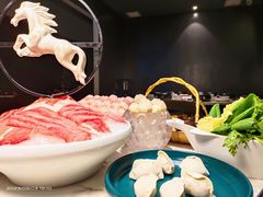 -无界釜·河豚鱼汤锅(红山动物园店)