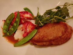 龙虾配豌豆苗和香茅龙虾汁-Jean Georges