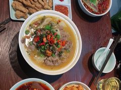 -全牛匠·乐山跷脚牛肉(西单华威约饭街店)