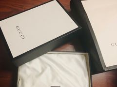 -Gucci(戴高乐机场T 2E)