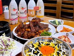 -喇喇排骨火锅·传统韩式脊骨汤(望京西园总店)