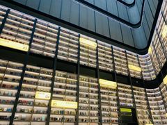 -上海虹桥中心爱琴海亚朵S酒店