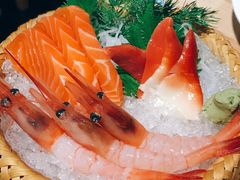 -鲔吞·和牛寿喜烧(闵行区绿瘦酒店)
