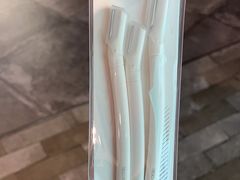 -名创优品(山东青岛华润万象城店)