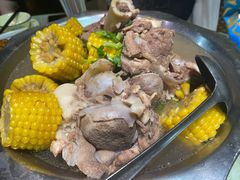 筒子骨玉米-昱龙大盆牛蛙馆(三兴街总店)