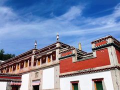 -塔尔寺游客服务中心