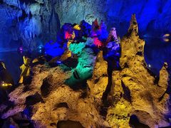 -宝晶宫旅游景区