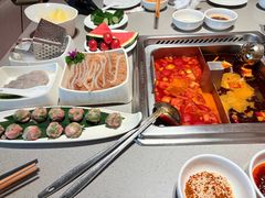 -海底捞火锅(宝龙广场夜宵主题店)