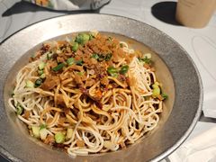 凉面-巴厘龙虾·榜首油焖大虾(洞庭·艺术洋房店)
