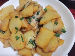 -芦茨金富饭庄·25年老字号·专做稻草鸡